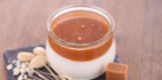 Karmelowa Panna cotta. Ten deser skradnie Wasze serca! karmelowa panna cotta