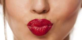 Komu pasuje czerwona szminka? Kto i jak może nosić czerwoną szminkę?