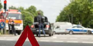 7 rzeczy, o których musisz pamiętać podczas wypadku drogowego wypadek drogowy