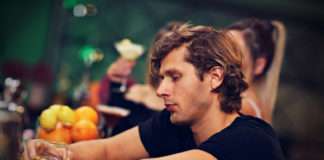 Picie ryzykowne, picie szkodliwe – czyli problem z alkoholem alkoholizm