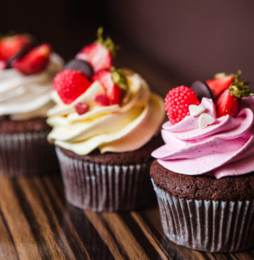 Letnie muffiny – jedna podstawa, mnóstwo owocowych możliwości letnie cupcakes