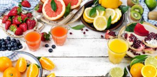 Orzeźwienie w upalne dni? Poznaj wyciskarki wolnoobrotowe i samodzielnie przygotuj zdrowe soki Wyciskanie soków z owoców