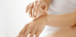 Skuteczne odmładzanie dłoni dzięki nowoczesnej medycynie estetycznej. Odmłódź dłonie nawet o 30 lat dzięki 5 prostym zabiegom! Zadbane dłonie