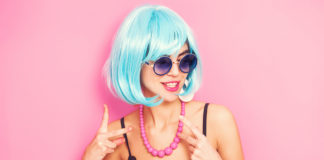 Wiosenna garderoba – co warto zapożyczyć z propozycji projektantów na sezon wiosna/lato 2019 neonowe kolory w modzie