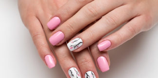 Kolorystyka paznokci a pora roku – jak idealnie dobrać kolor manicure? manicure jak pory roku