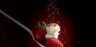 Truskawki mają moc dania z truskawek