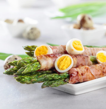 Z tymi przepisami twój grill nie może się nie udać! Szparagi w boczku