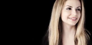 Domowe sposoby na zapalenie dziąseł Objawy zapalennia dziąseł