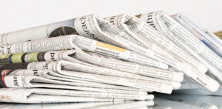 Czy warto czytać gazetę Super Express? Dużo kolorowych gazet