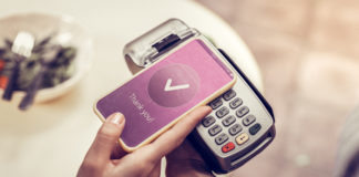 Płacenie za pomocą smartfona – kilka słów o wygodnych rozwiązaniach i ich bezpieczeństwie płacenie smartfonem