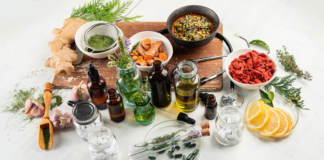 Leki homeopatyczne – co warto o nich wiedzieć? Zioła i leki do kuracji homeopatycznych