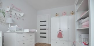 Bezpieczne i estetyczne meble do pokoju dziecięcego Meble do pokoju dziecięcego