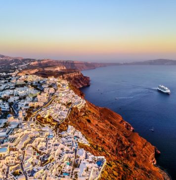 Czarter jachtów Grecja – wybierz nietuzinkowy sposób na urlop! Czarter jachtów w Grecji