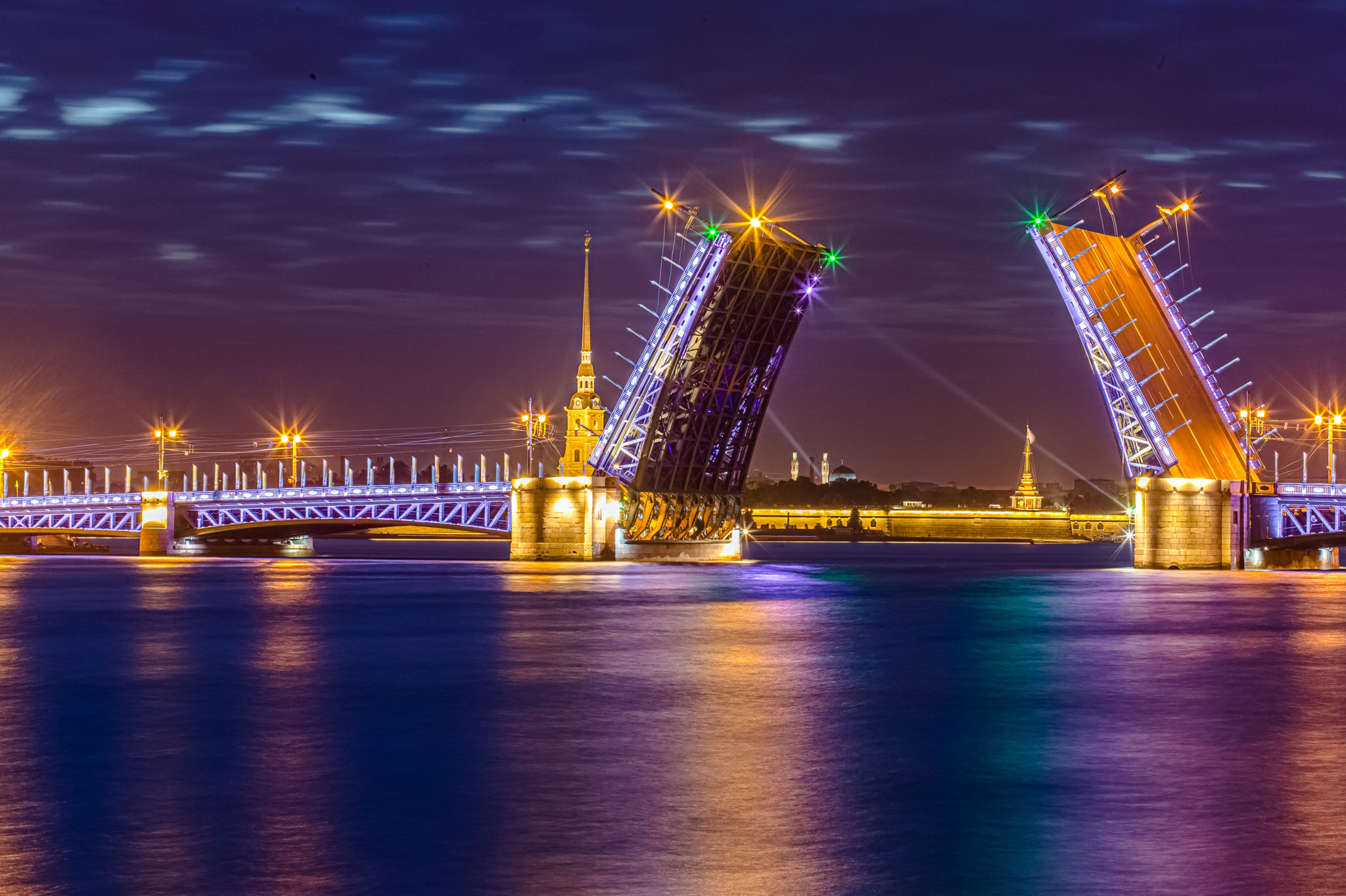 St. Petersburg otwarty most na Newie
