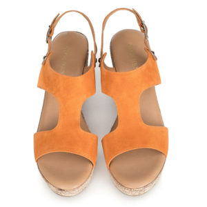 pomarańczowe sandały na koturnie