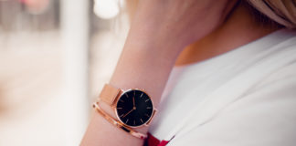 Modne zegarki dla kobiet – jakie marki są na topie? elegancki zegarek damski