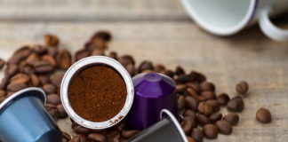 Kawa w kapsułce – dlaczego warto po nią sięgnąć? kawy w kapsułkach ziarno kawy