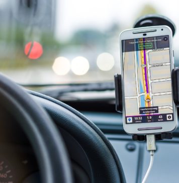 Jak wybrać nawigację telefoniczną i czy darmowe rozwiązania zawsze są najlepsze? Nawigacja na telefon od Orange – bardzo dobre mapy i wysoka funkcjonalność