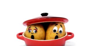 Garnki emaliowane, stalowe czy aluminiowe? Które wybrać? ziemniaki w garnku