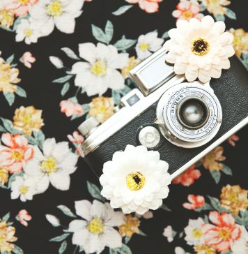 Kwiatowe motywy – sprawdź modowy hit ostatnich miesięcy tkanina motyw kwiatowy