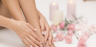 Podolog – czy takiemu specjaliście możemy zaufać? piękne kobiece stopy
