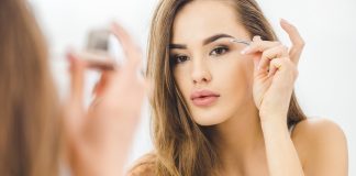 Jak skutecznie wzmocnić rzęsy i brwi? regeneracja brwi