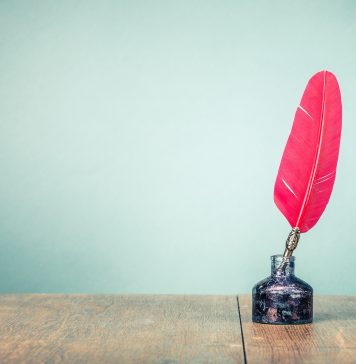 Na czym polega dopełnienie formalności spadkowych? tradycyjne czerwone pióro