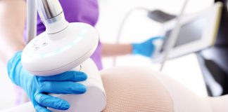 Endermologia na wysmuklenie sylwetki Masaż pośladków głowicą podciśnieniową,odchudzające i antycellulitowe działanie endermologii