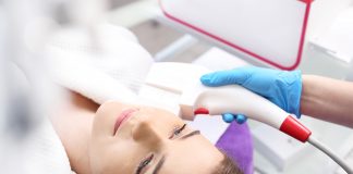 Medycyna estetyczna po ciąży. Jakie zabiegi wykonują mamy? zabiegi po ciąży