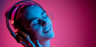 Wysokiej jakości uniwersalny prezent dla bliskich słuchawki słuchanie muzyki