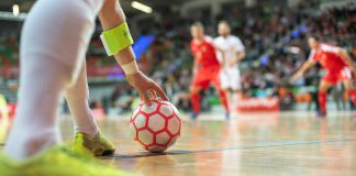 Jak wybrać buty halowe męskie? buty halówki