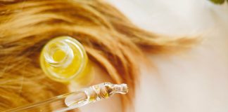 Jak pielęgnować włosy wysokoporowate? Sprawdź, czego potrzebuje ten typ włosów! włosy wysokoporowate