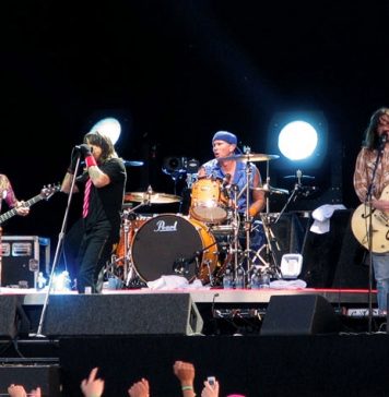 Kolejna płyta Red Hot Chili Peppers już w październiku 2022 roku Red Hot Chili Peppers podczas koncertu Pinkpop w Landgraaf 5 czerwca 2006. Od lewej: Flea, Anthony Kiedis, Chad Smith i John Frusciante