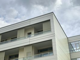 wysoki balkon siatka dla kota