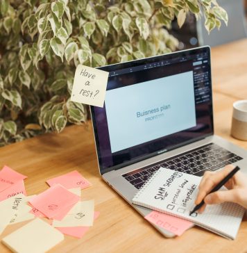 Zakupy z głową: jak uniknąć pułapek marketingowych i oszczędzać na codziennych wydatkach audiobooki cena