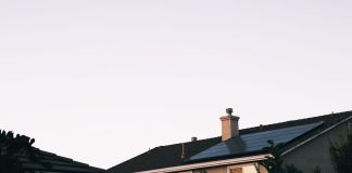 Farba silikonowa elewacyjna – kiedy i jak ją stosować? farba silikonowa elewacyjna