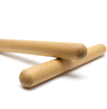 Czym są klawesy – instrumenty pałeczkowe kubańskie? klawesy