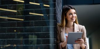 Narzędzia pracy konsultantki Avon – jak pomagają w osiąganiu sukcesu? konsultantka Avon