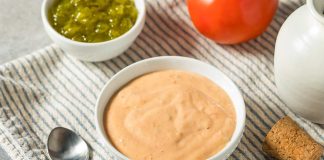 Z czego składa się sos 1000 wysp? sos tysiąca wysp