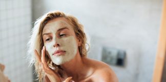 Domowe maseczki na twarz: naturalne składniki, które przynoszą świetne rezultaty naturalne maseczki