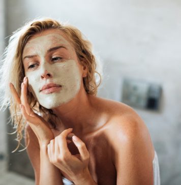 Domowe maseczki na twarz: naturalne składniki, które przynoszą świetne rezultaty naturalne maseczki