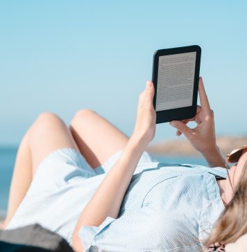 E-booki vs Papierowe książki: Jak technologia zmienia czytelnictwo ebooki