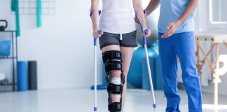 Odszkodowanie za uraz lub uszczerbek na zdrowiu — na ile możemy liczyć? uraz nogi