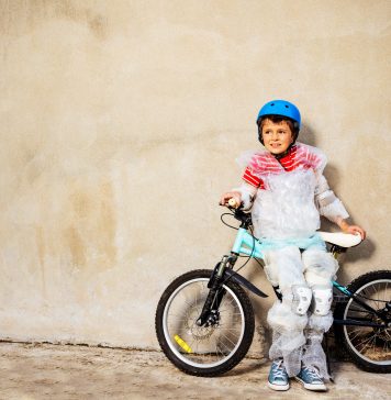 Psychologiczne skutki nadopiekuńczości rodzicielskiej nadopiekuńczość rodziców